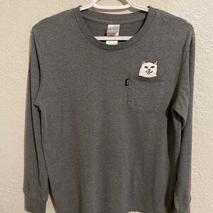 RIP N DIP Cat Skate Graphic Long Sleeve Grey Pocket Tee Shirt Womens Size M